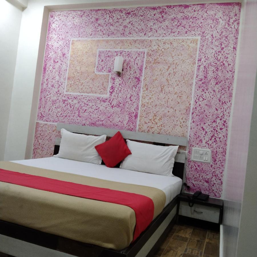 Shree Hotel Shivdhara Somnāth Eksteriør billede