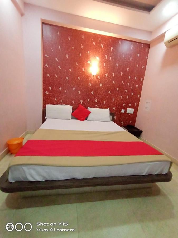 Shree Hotel Shivdhara Somnāth Eksteriør billede