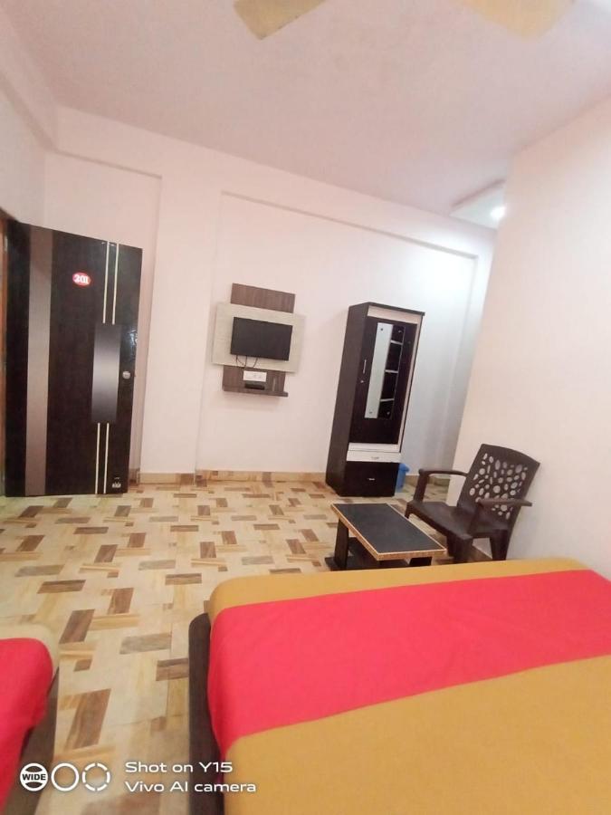 Shree Hotel Shivdhara Somnāth Eksteriør billede
