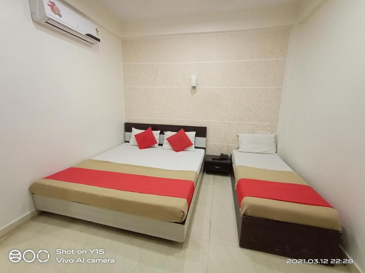 Shree Hotel Shivdhara Somnāth Eksteriør billede